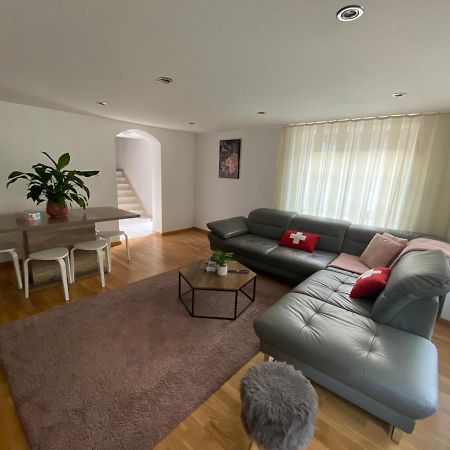 شقة Haus Wiggis Netstal المظهر الخارجي الصورة